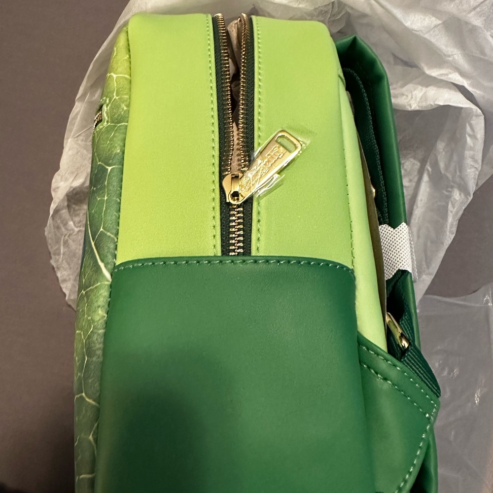 A Bugs life Loungefly backpack nwt - Picture 4 of 6